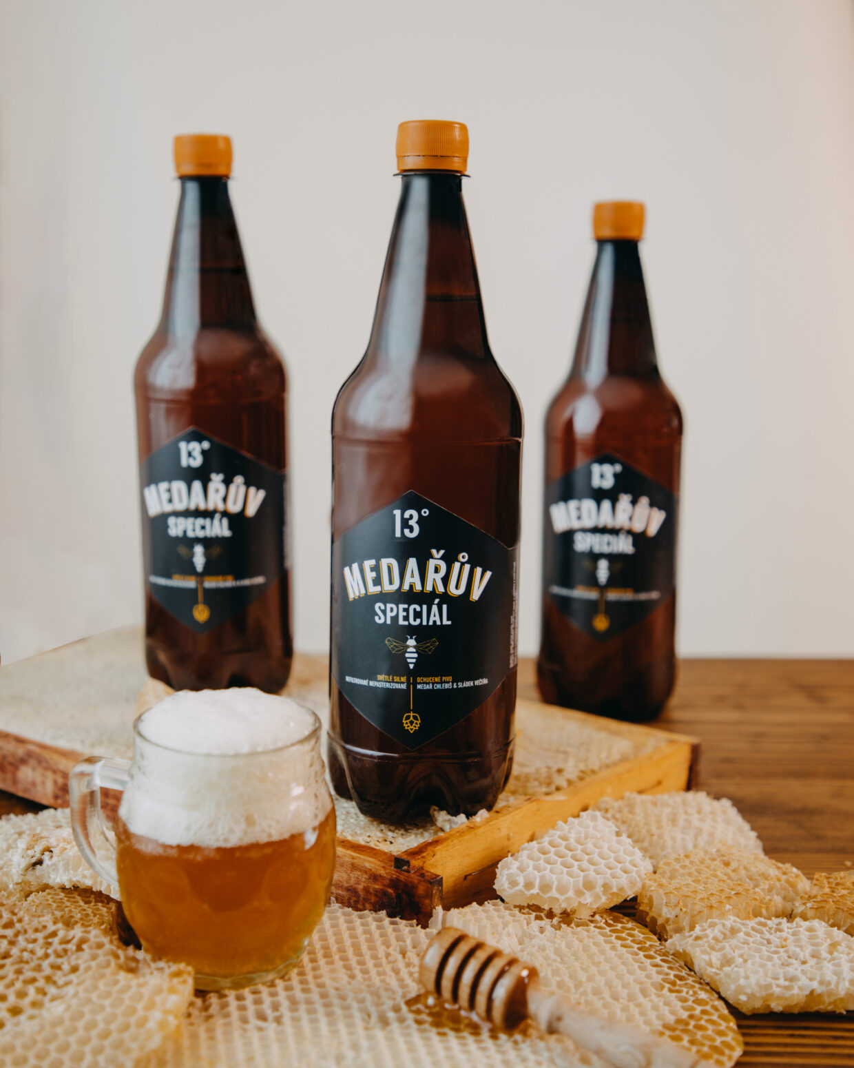 Pivo Medařův Speciál 13° - Image 2